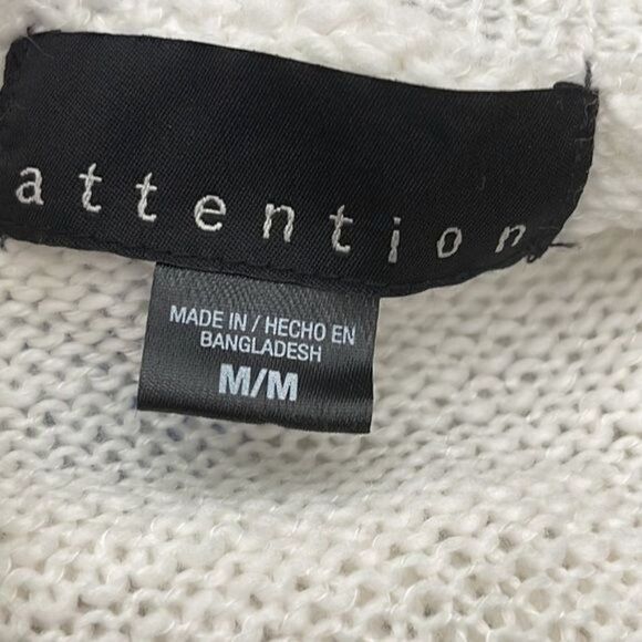 Attention Knit Top Size M - Picture 8 of 8